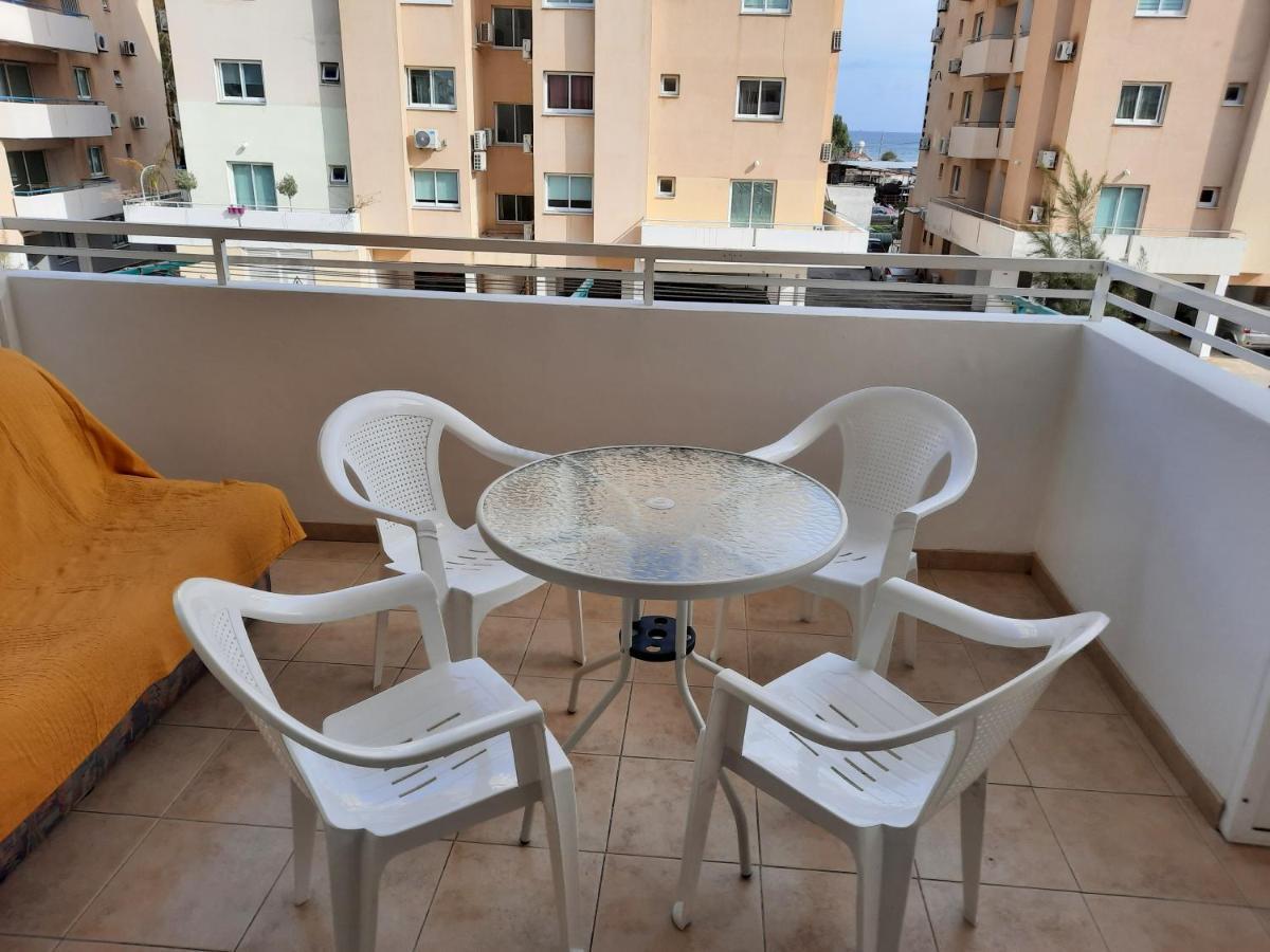 Large Apt 2 Bedrooms Sea View & 2 Balconies Larnaka Exterior foto