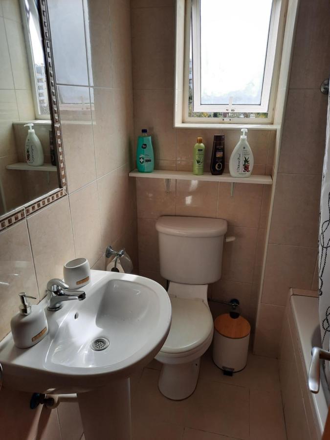 Large Apt 2 Bedrooms Sea View & 2 Balconies Larnaka Exterior foto