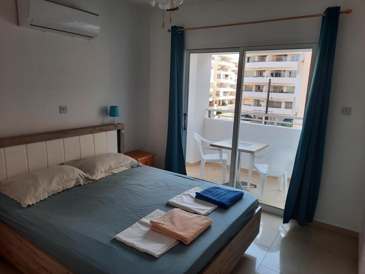 Large Apt 2 Bedrooms Sea View & 2 Balconies Larnaka Exterior foto